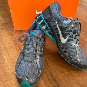 Nike Relax Run 6 Size 10.5